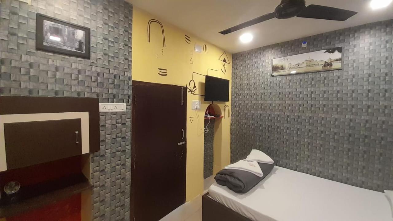 Ani'S Homestay Kolkata Exterior photo